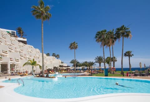 Hotel Riu Palace Calypso - Adults Only, Outdoor pool