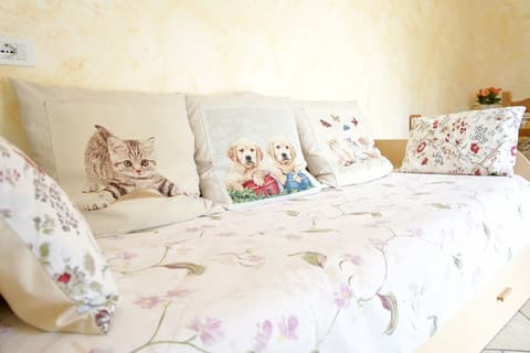 Hotel Diffuso Il Portichetto sulla collina a Vezio Perledo, Room