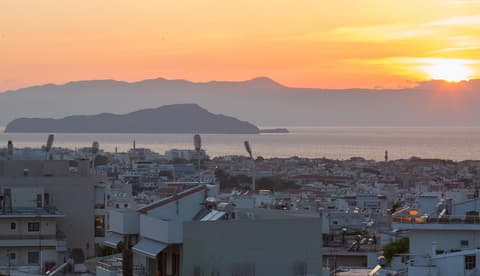 Theofilos City Hotel, Balcony