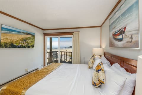 Little Creek Cove Beachfront Resort, Room