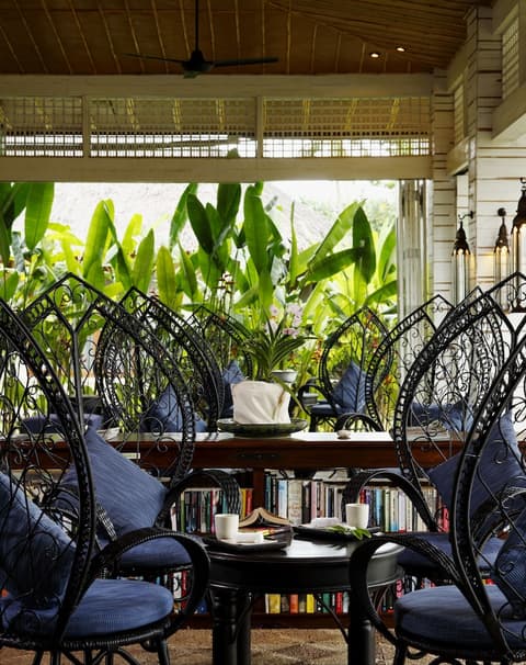 Bangsak Village - Adults Only, Lobby sitting area