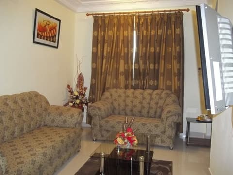 Asa Royal hotel, Lobby sitting area