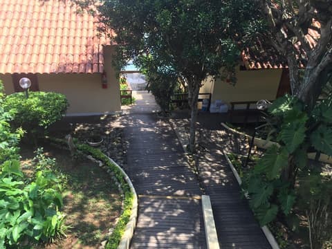 Barlavento Suites, Property grounds