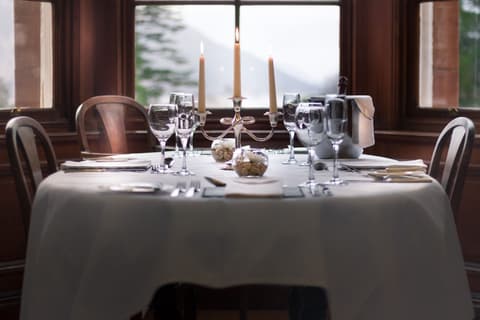 Glencoe House, In-room dining