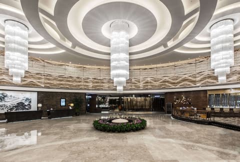 Vanburgh Hotel, Lobby