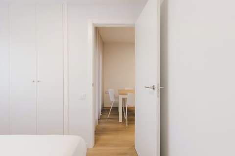 Pio XII Apartments, Room