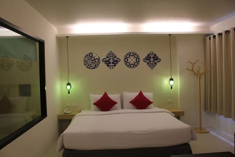 Acca Patong Apartments, Room