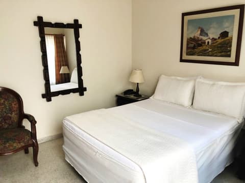 Hotel Stein Colonial, Room