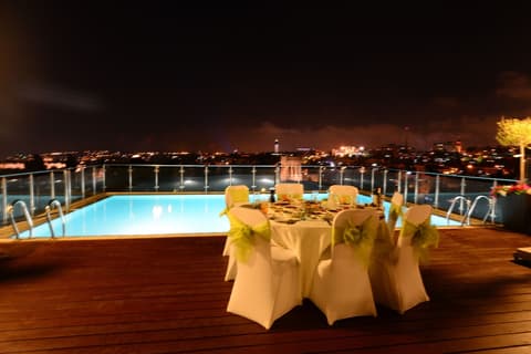 St. George Hotel Jerusalem, Outdoor pool