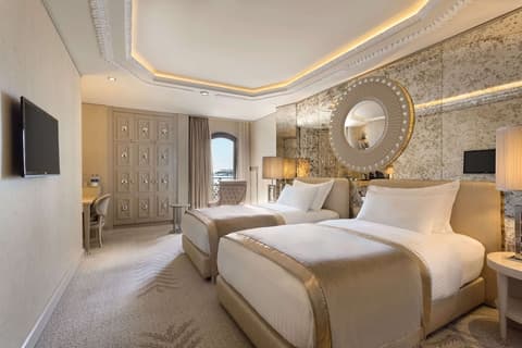 Wyndham Grand Istanbul Kalamis Marina Hotel, Room