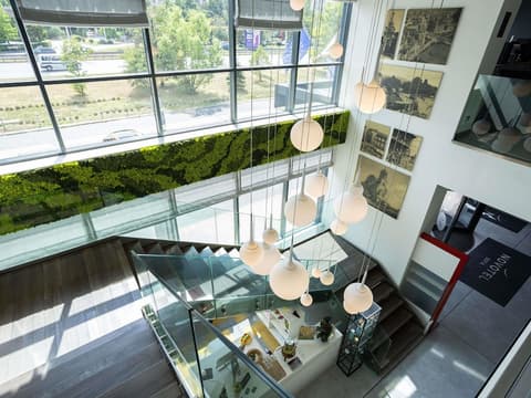 Novotel Sofia, Interior entrance