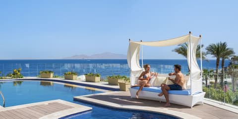 SUNRISE Arabian Beach Resort, Terrace/patio