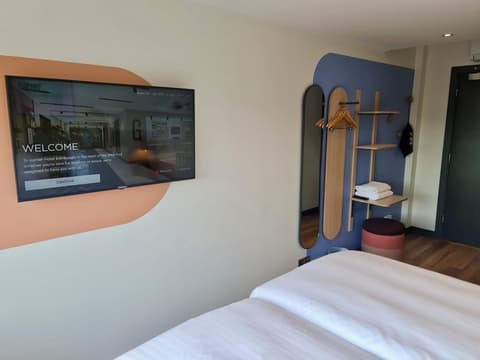 Garner Edinburgh Haymarket by IHG, Room
