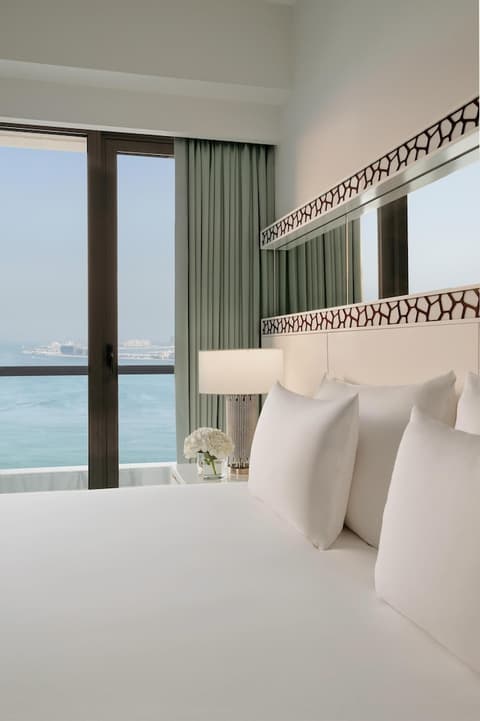 JA Ocean View Hotel, Jumeirah Beach Dubai, Room