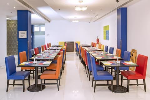 Best Western Premier Muscat, Lobby