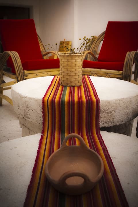 Hotel de Sal Luna Salada, Lobby sitting area