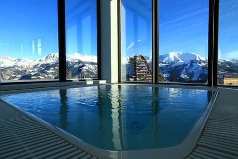 Marmotel, Indoor pool