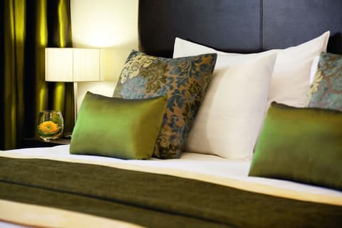 Movenpick Hotel Apartments Al Mamzar Dubai, Room