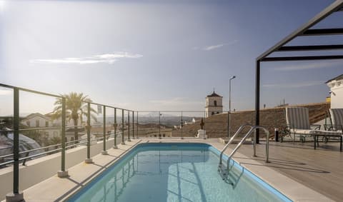 Hotel ILUNION Mérida Palace, Pool