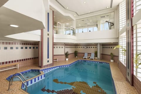 Ramada by Wyndham Beach Hotel Ajman, Pool