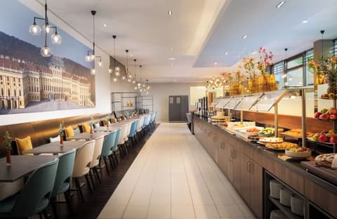 Leonardo Hotel Vienna Schönbrunn, Breakfast buffet