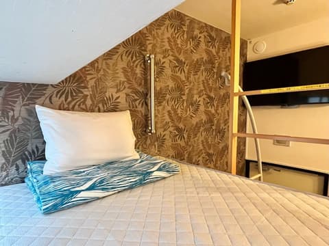 HOTEL StoRK, Building design