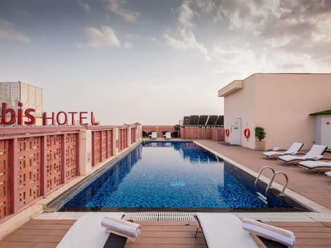 ibis Jaipur City Centre, Exterior