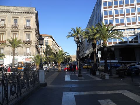 Catania Crossing B&B Rooms and Comforts, Exterior