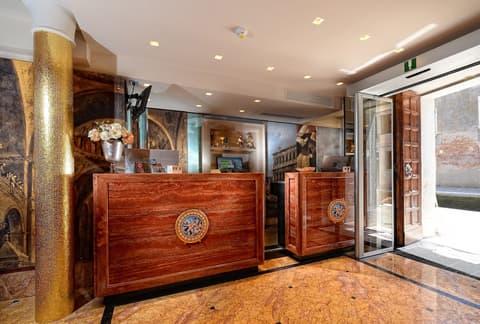 Hotel Palazzetto Madonna, Check-in/check-out kiosk