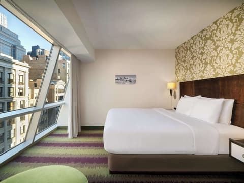 Best Western Premier Herald Square, Room