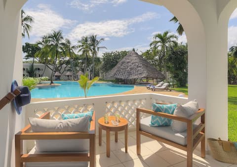 Diamonds Leisure Beach & Golf Resort, Terrace/patio