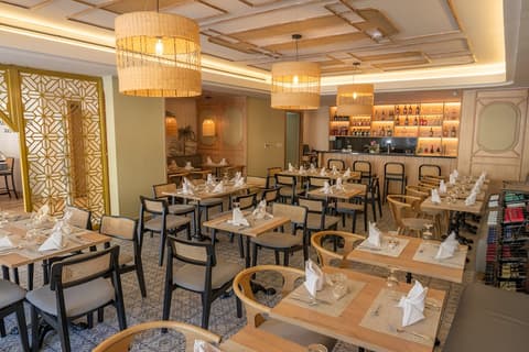 Hotel Faranda Express Soloy and Casino, a member of Radisson Individuals, Restaurant