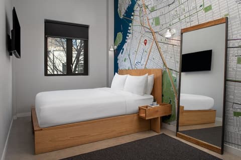 The Baltic Hotel, Room