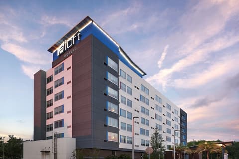 Aloft Orlando International Drive, Exterior