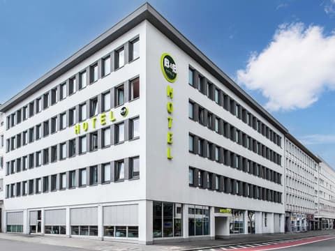B&B Hotel Nürnberg-Hbf, Exterior