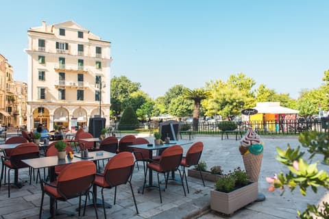 Liston Boutique Suites by CorfuEscapes, Property grounds