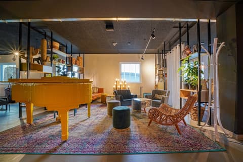 Vienna House Easy by Wyndham Augsburg, Lobby