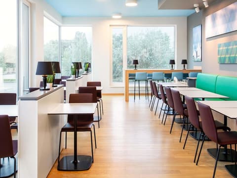 B&B Hotel Rosenheim, Bar (on property)