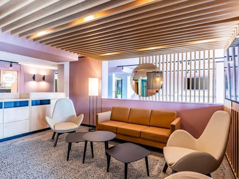 B&B Hotel Erlangen-Süd, Lobby