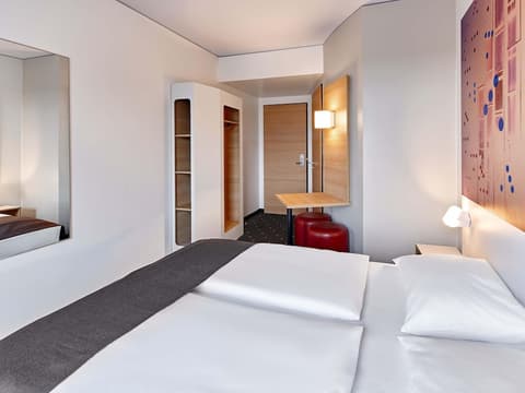 B&B Hotel Köln-Troisdorf, Room