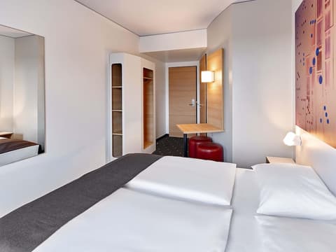 B&B Hotel Köln-Troisdorf, Room