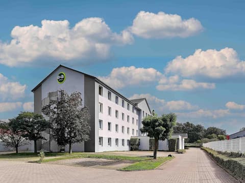 B&B Hotel Köln-Airport, Exterior