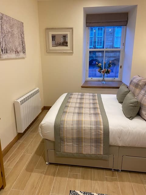 Waverley Inn Apartments, Room