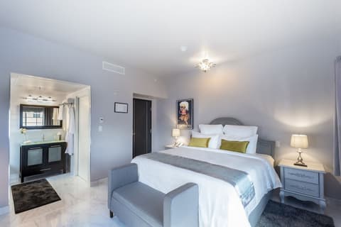 Secret Garden Miami Beach, Room