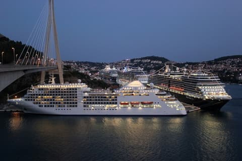 Rooms Edna, Aerial view