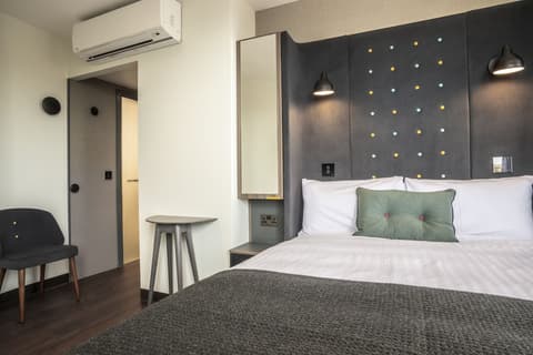 Point A Hotel Dublin Parnell Street, Room