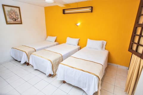 Hotel Santa Lucía, Room