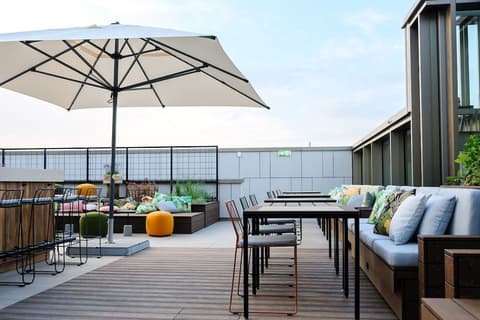 Me and All Hotel ulm, by Hyatt, Terrace/patio