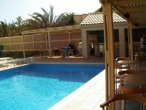 Despina Apartments, Outdoor pool