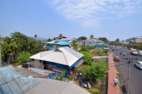 Om Guest House, Exterior detail